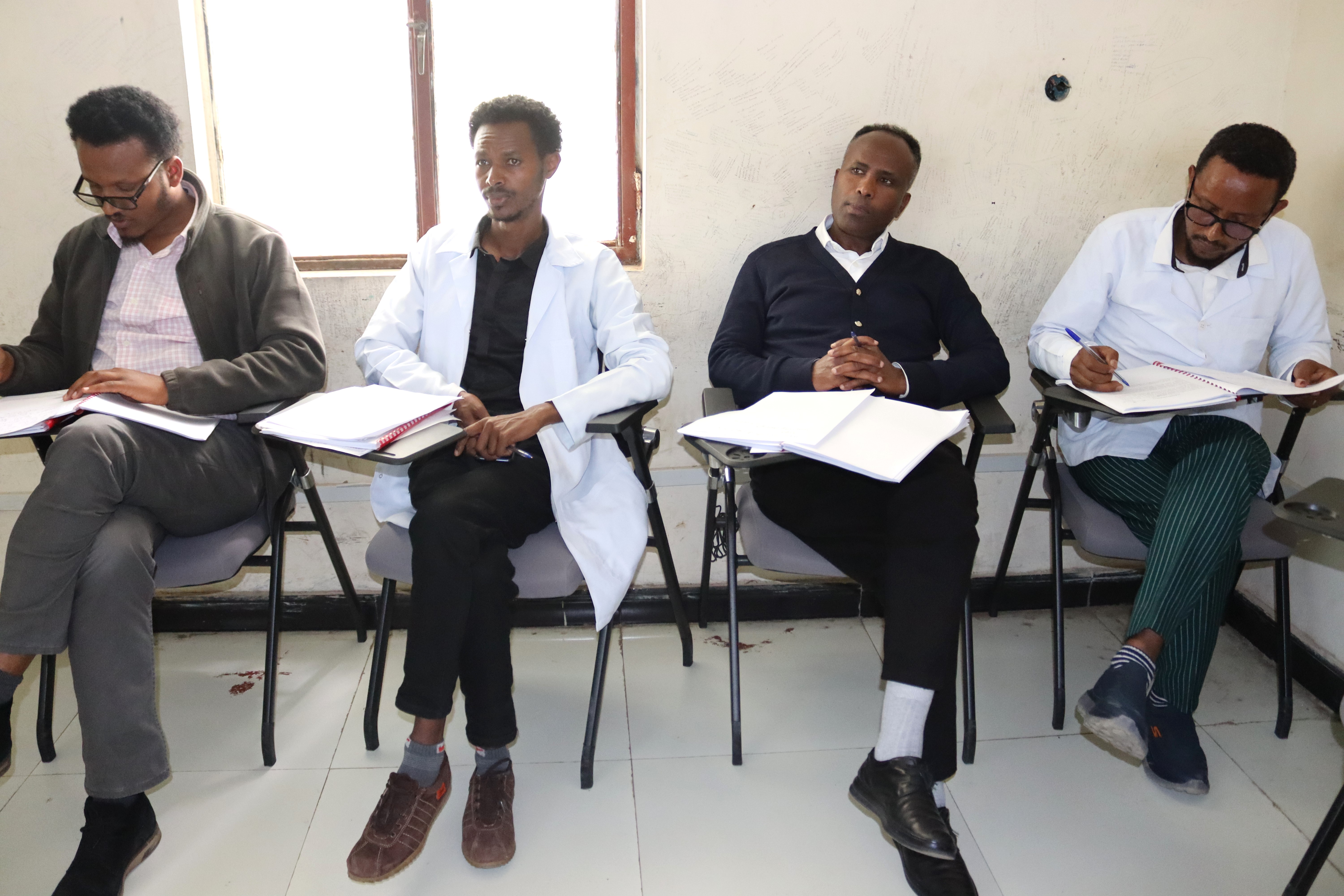 Class of 2026 Successfully Defends Research Projects