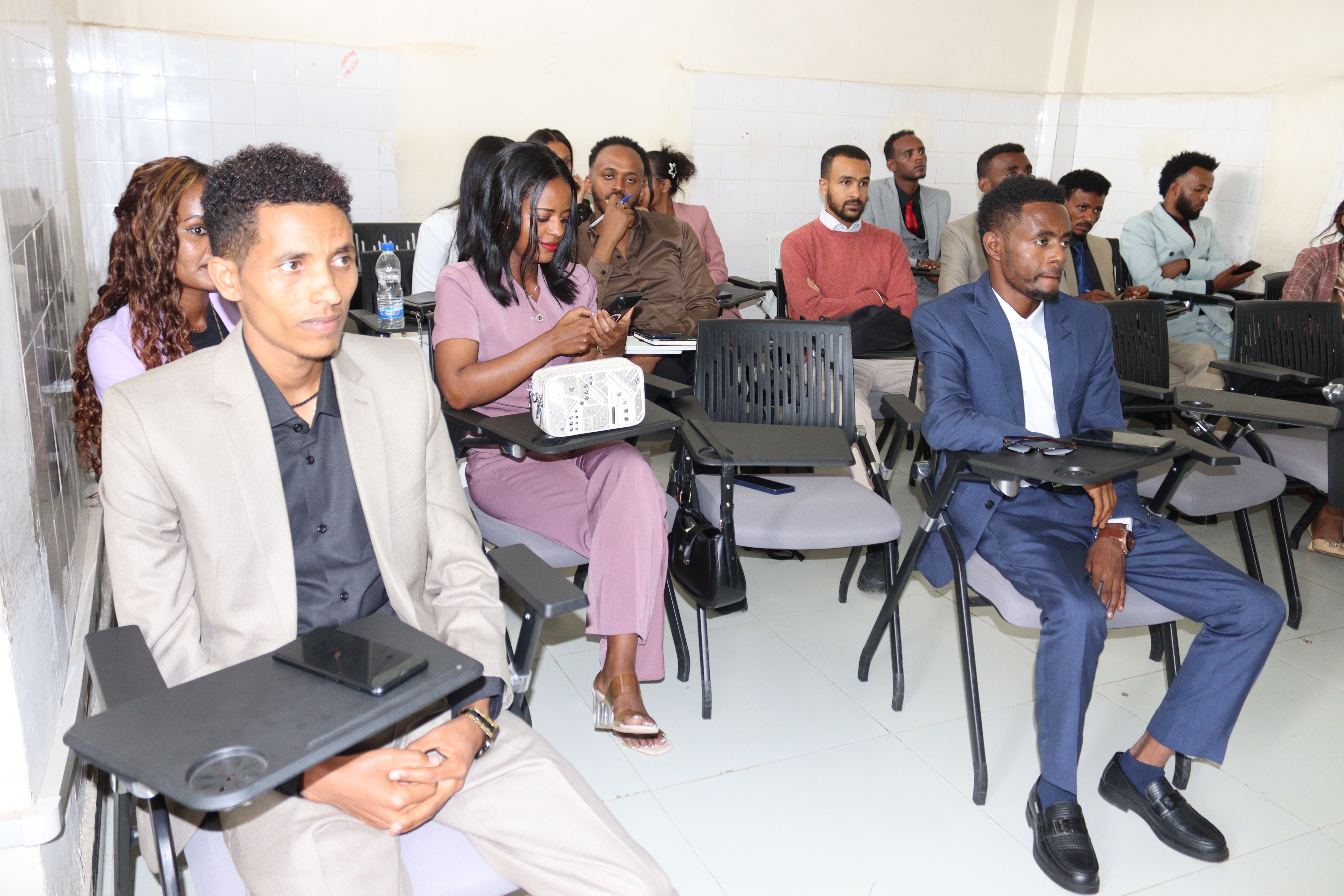 Class of 2026 Successfully Defends Research Projects