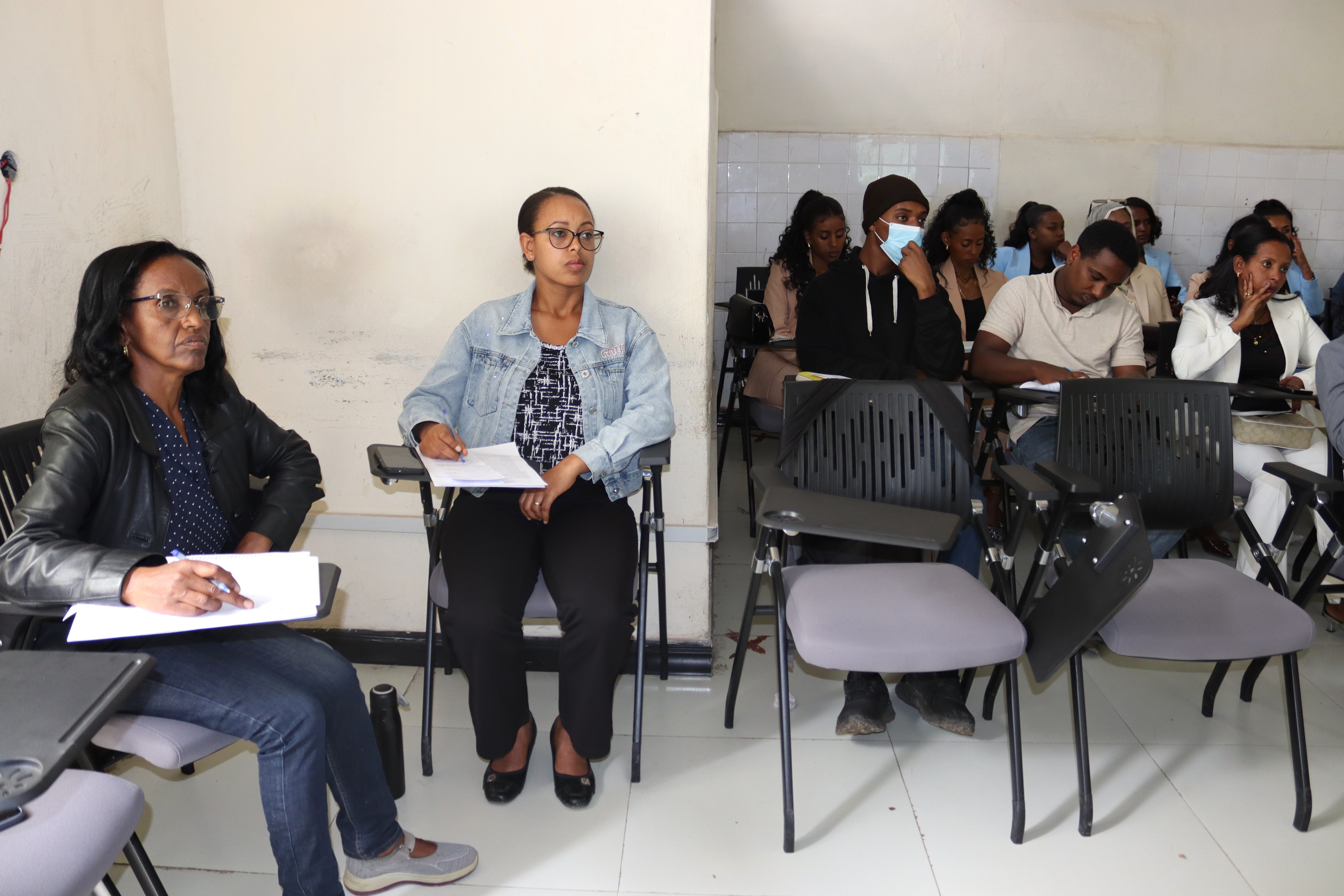 Class of 2026 Successfully Defends Research Projects