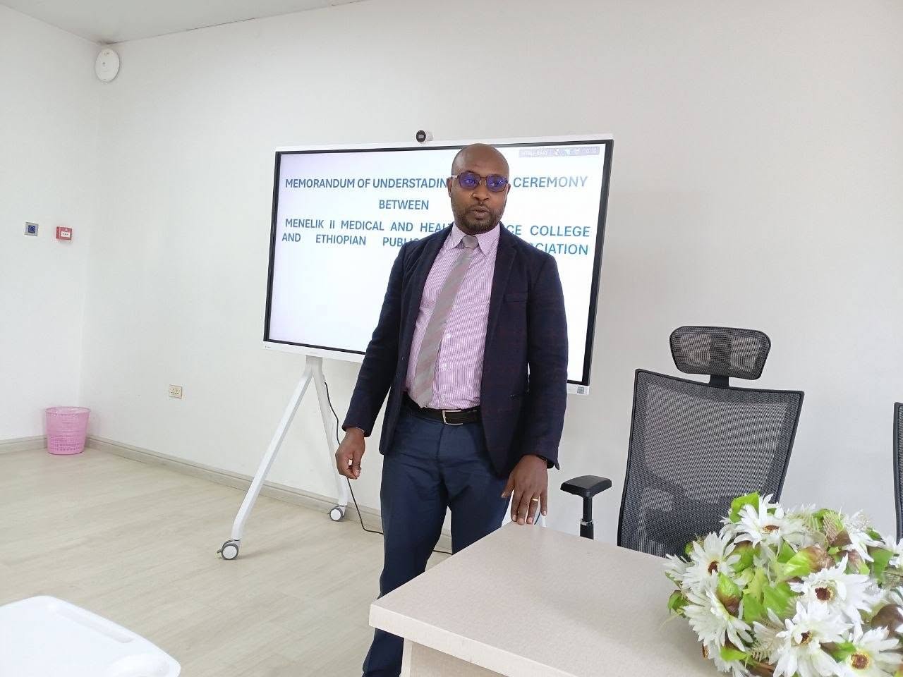 Menelik II Medical and Health Science College Partners with Ethiopian Public Health Association (EPHA) to Advance Public Health Excellence